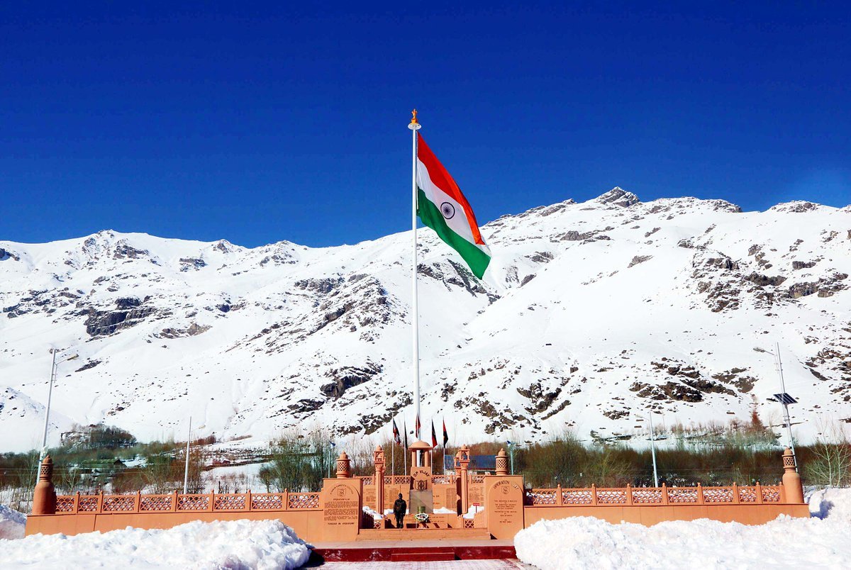 Flag at Kargil War Memorial, Dras